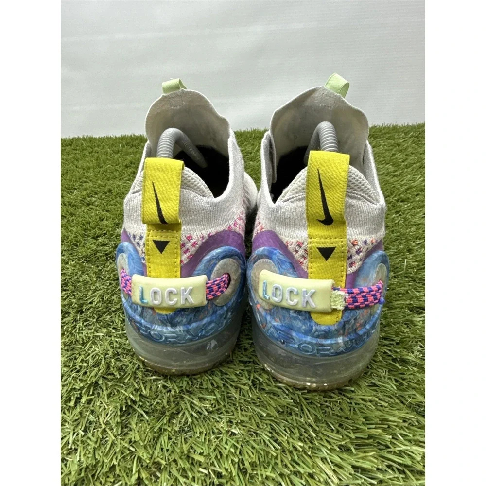 Nike Air VaporMax 2020 Flyknit Shoes Men's Size 9 Multicolor CJ6741-001 running